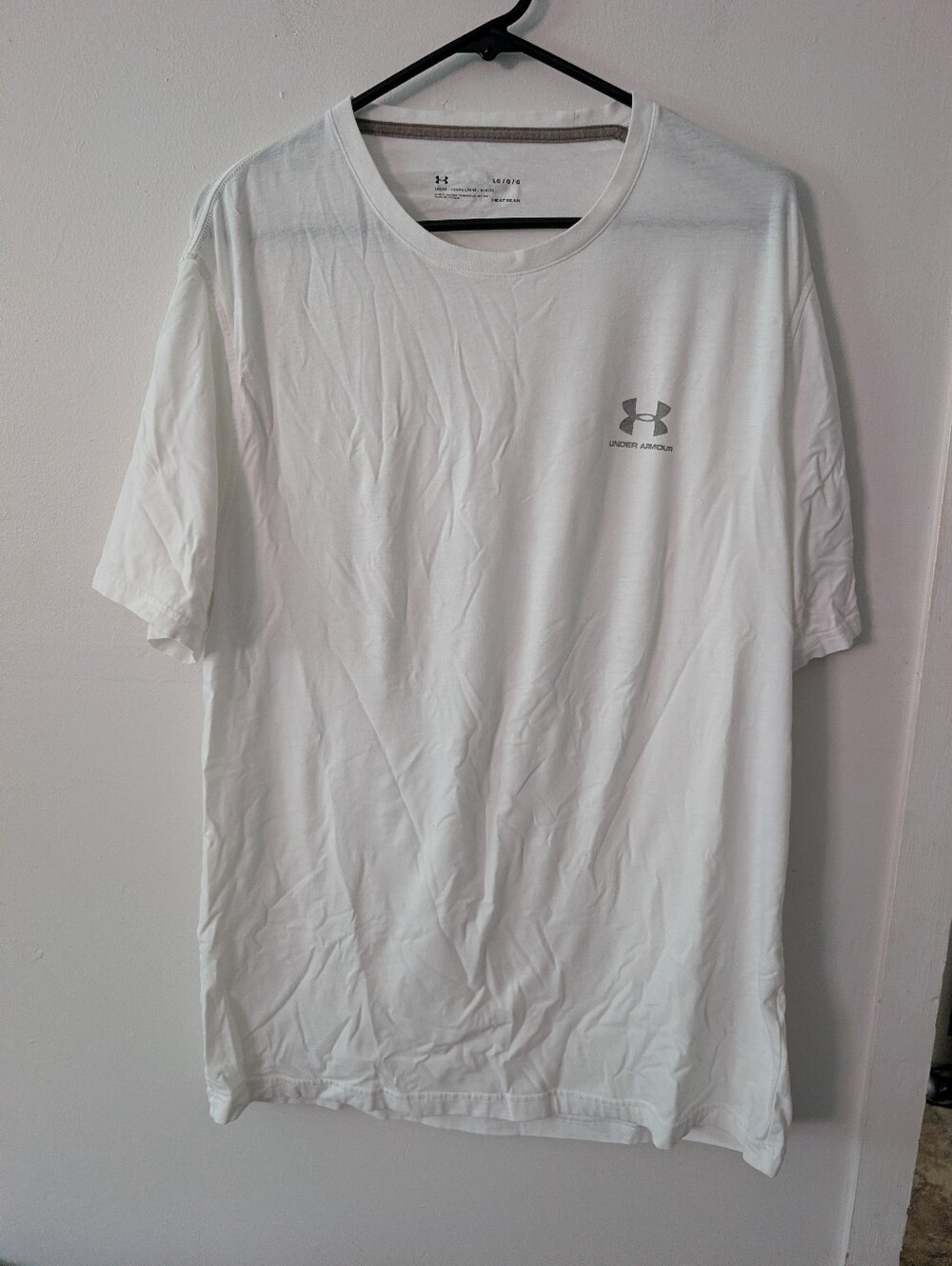 Under Armour White Mens Heat Gear T-shirt Large